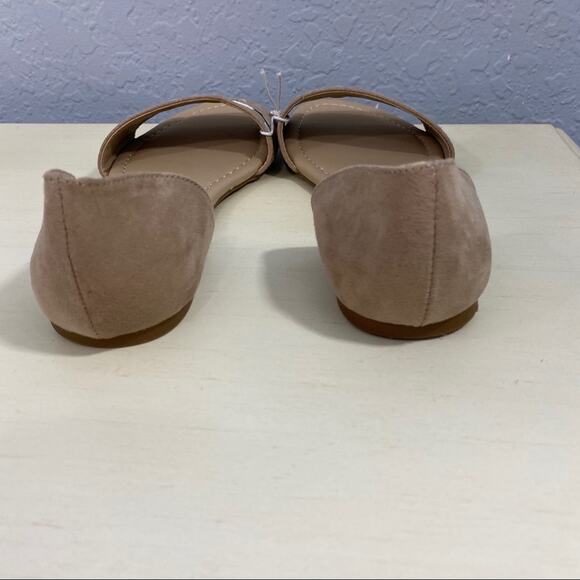 Madeline Stuart floral embroidery flats - Picture 4 of 5